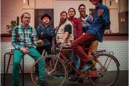 ERLEND ØYE  & THE RAINBOWS in Italia a Novembre