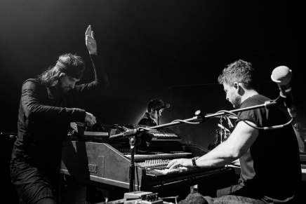 Radio2 Presenta: Kasabian Live