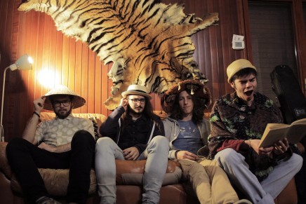 Barely Awake: l’esordio esce il 15 marzo