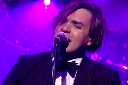 Will Butler: il singolo “Take My Side” al Late Show
