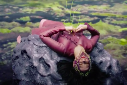 Bjork: ecco il video di “Family”