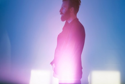 Ben Frost: due date in Italia ad aprile