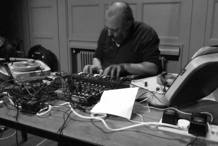 Philip Jeck: due date italiane ad Aprile