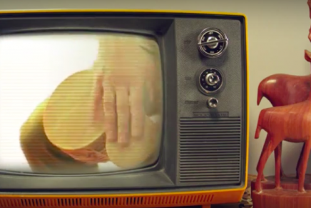 Belle and Sebastian: ecco il video di “Perfect Couples”