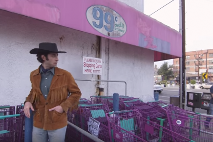 Julia Holter: ecco il video di “Everytime Boots”