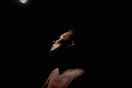 Guarda “Ritual Spirit” dei Massive Attack