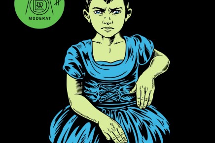 MODERAT – III