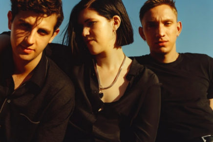 The XX: ascolta “On Hold” dal vivo al Saturday Night Live