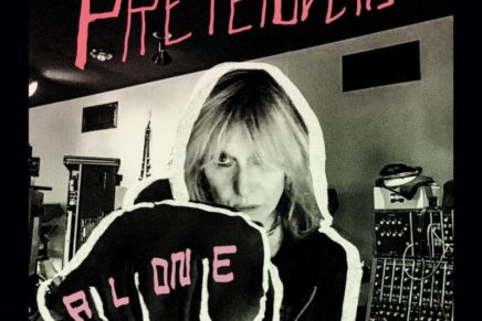 Pretenders – Alone
