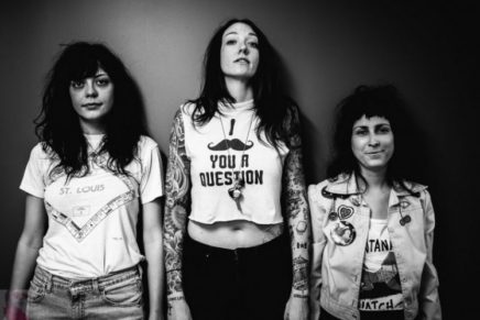 The Coathangers: il live video del nuovo brano “Parasite”