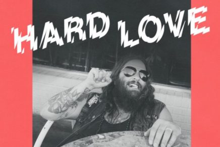 Strand of Oaks – Hard Love