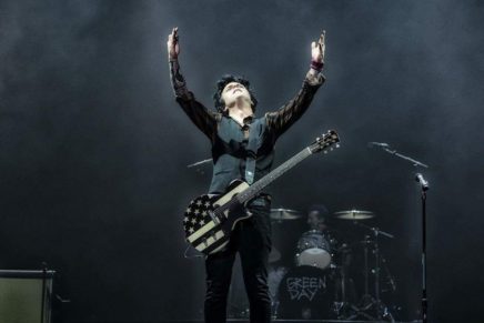 Green Day: debutto live da Stephen Colbert