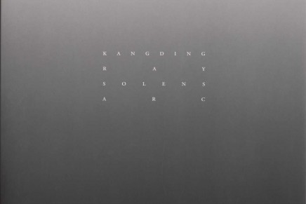 Kangding Ray – Solens Arc
