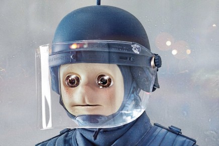 Fatima Al Qadiri – Brute