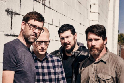 Hot Water Music: guarda “Vultures” Hot Water Music: guarda “Vultures”